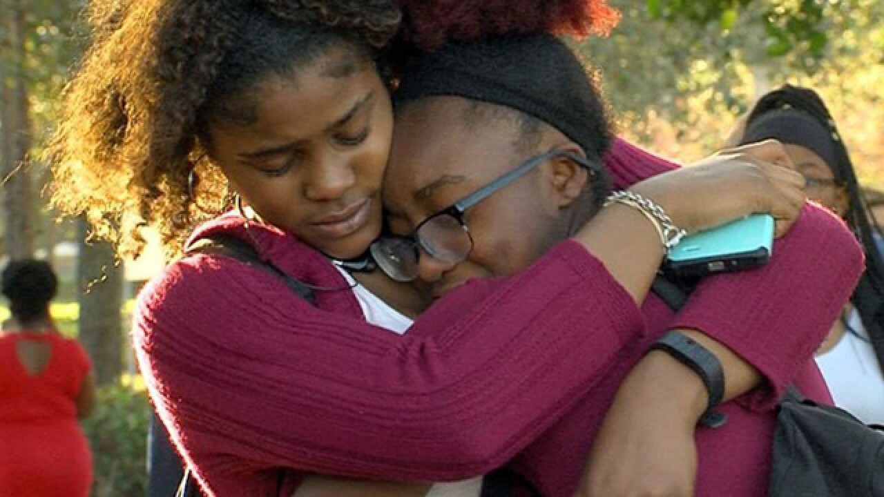 WPTV photos for CCT on Parkland school shooting.