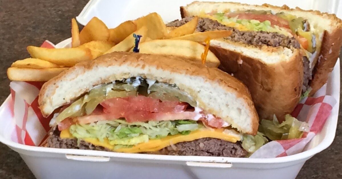 Pandora's Burgers says community is to thank for success