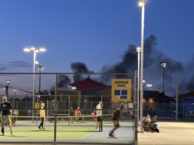 semi truck fire.jpg