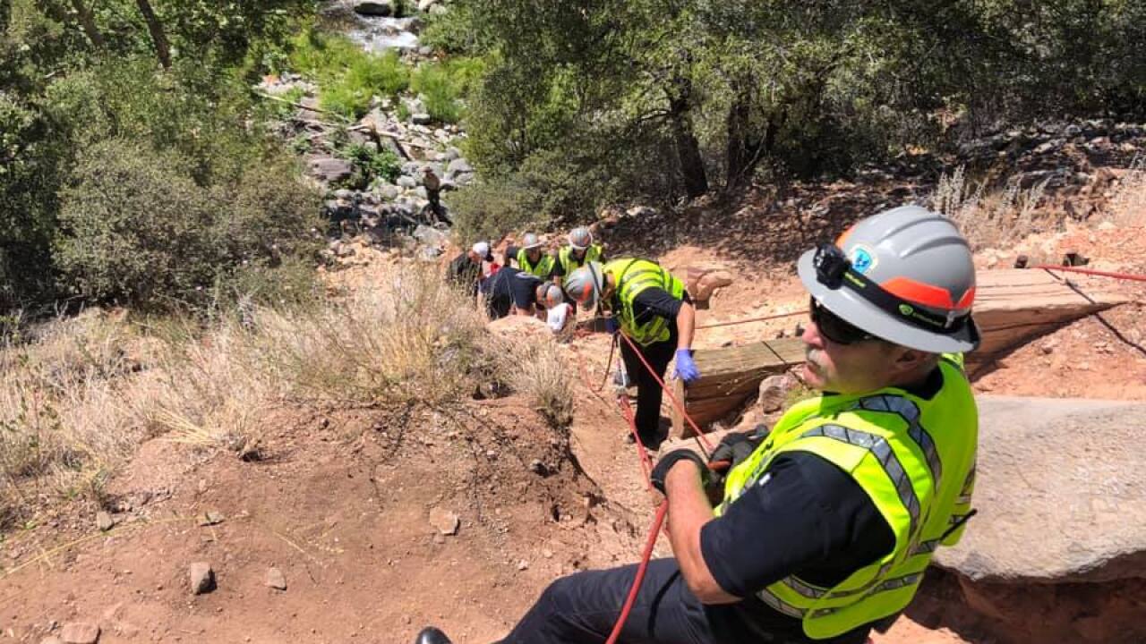 Firefighters 8 Year Old Girl Falls 75 Feet In Oak Creek Canyon