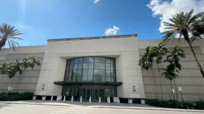 Bainbridge Companies wants to turn Wellington's vacant Nordstrom into a 620-unit apartment complex at the Mall at Wellington Green.