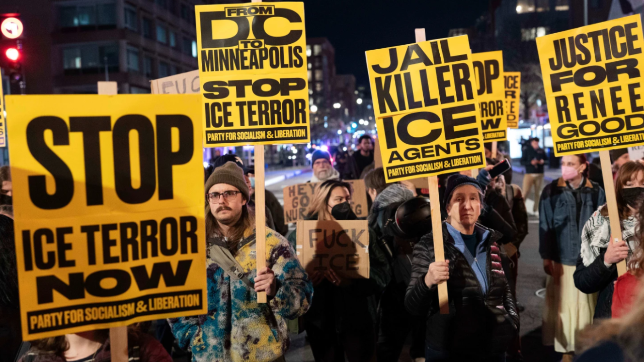 Demonstrators march to the White House in Washington, Thursday, Jan. 8, 2026, as they protest against the Immigrations and Customs Enforcement (ICE) agent who fatally shot Renee Nicole Good in Minneapolis, Minn.