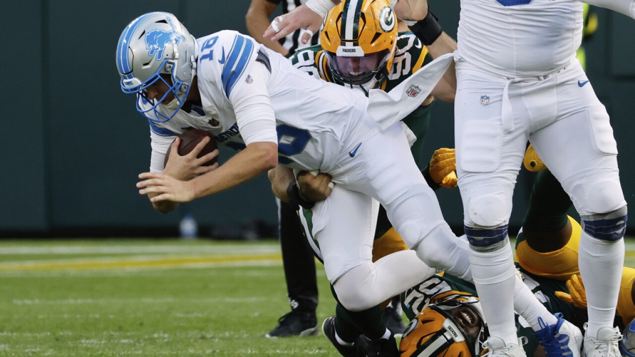 Lions Packers Football