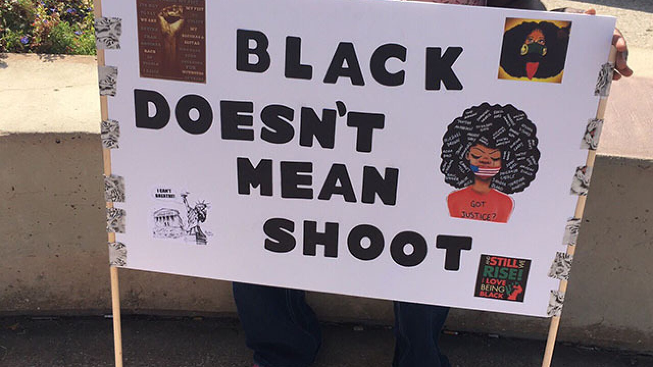 Rally held following Terence Crutcher shooting