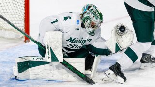 Michigan St UConn Hockey
