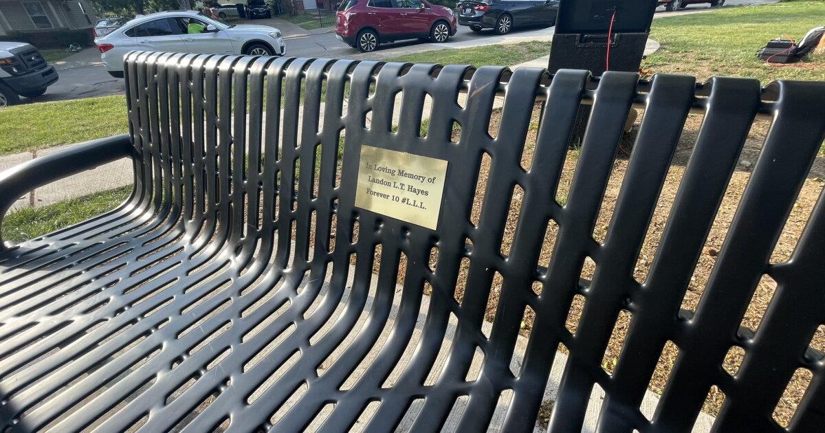 Lexington dedicates park bench to 10-year-old killed in 2022 shooting - Vimarsana News