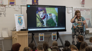 Great Falls author inspires young readers at Valley View school