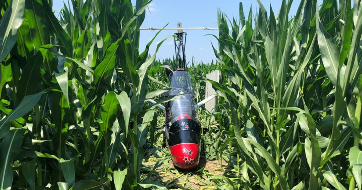 Gyroplane pilot makes emergency landing in Putnam County field