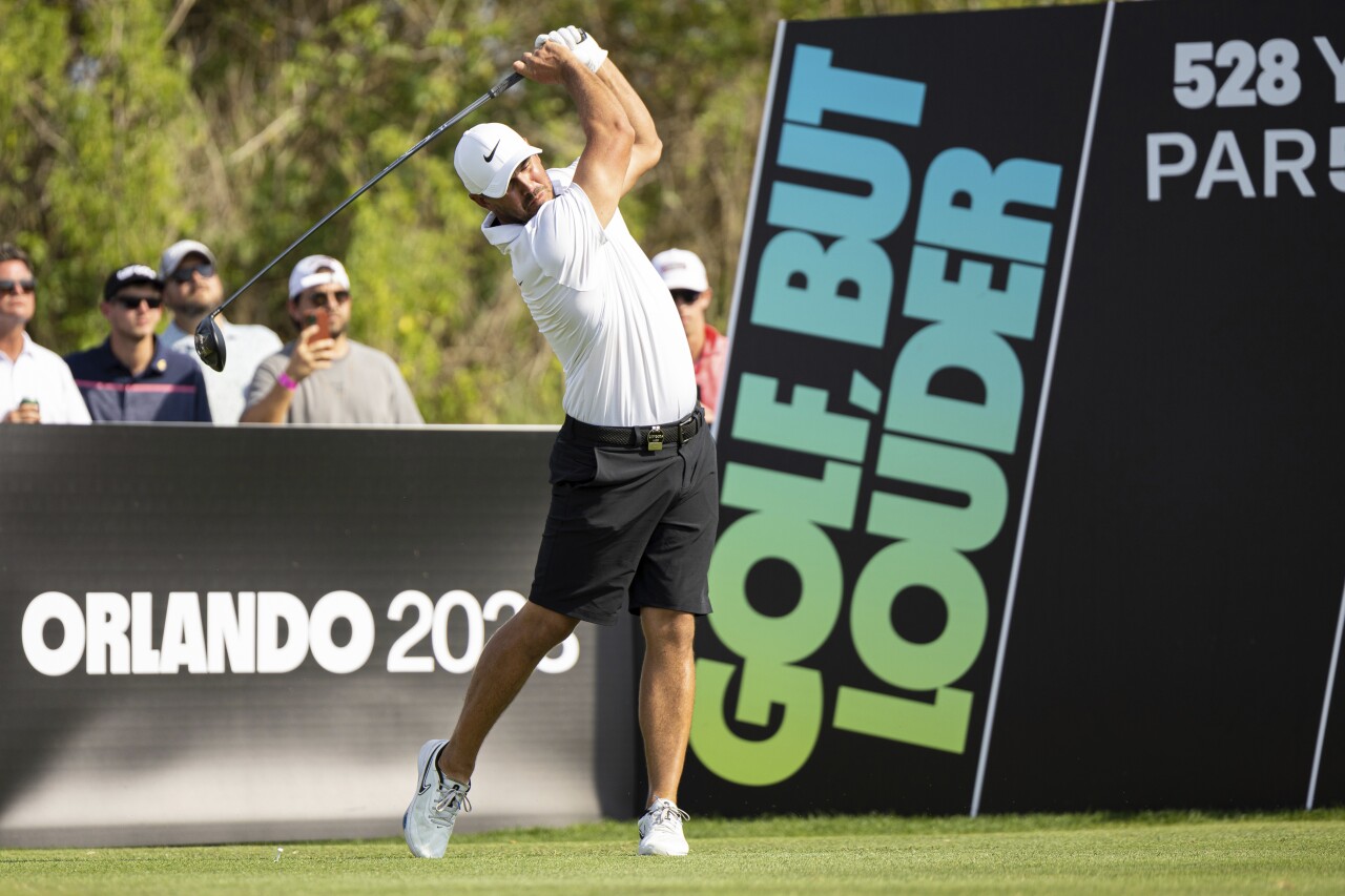 Brooks Koepka hits his shot from 14th tee during final round of LIV Golf Orlando