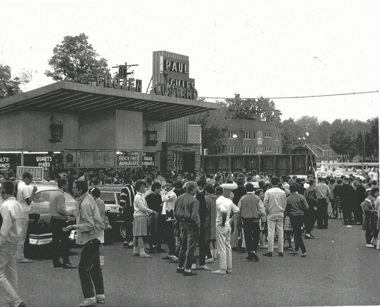 GILLES Stand in early 1960s.jpg