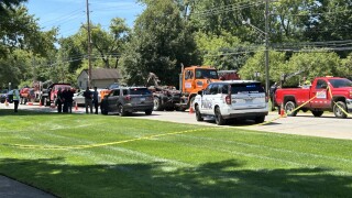 Farmington Hills road worker crash