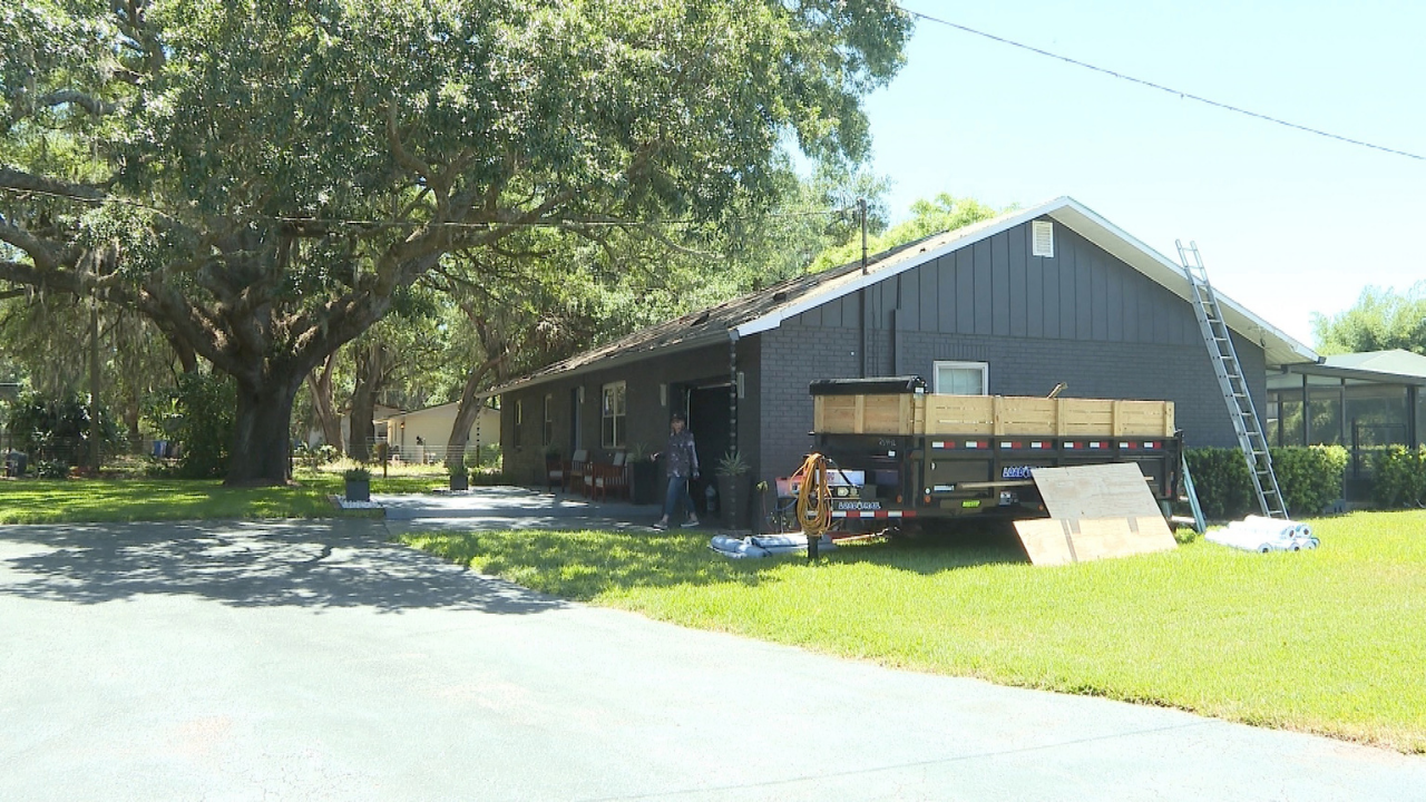 roof stassy olmos WFTS.png