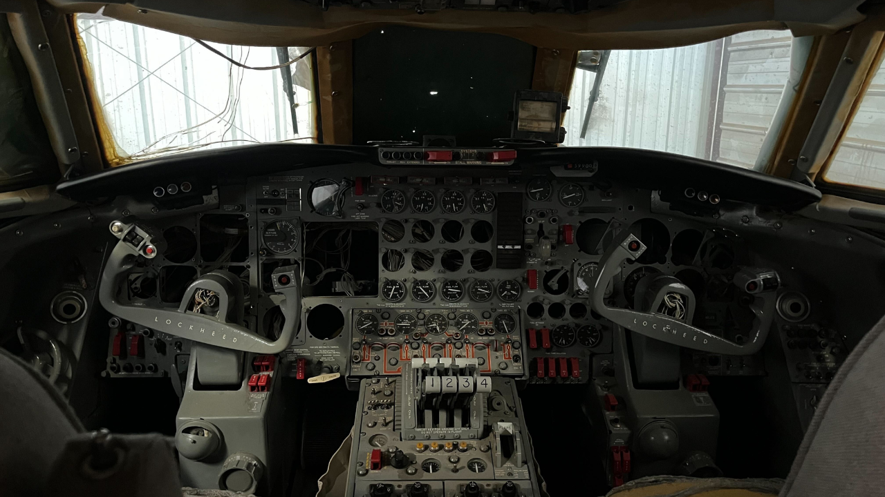 Plant City man buys private jet once owned by Elvis Presley