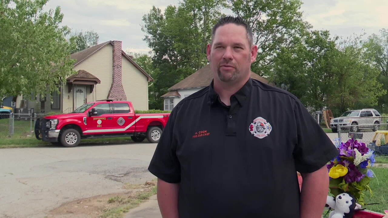 Independence fire chief Aaron Cook.jpg