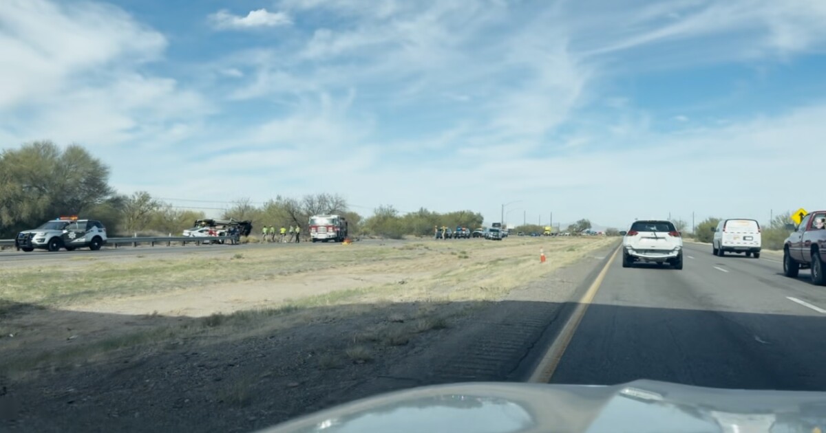 UPDATE: One dead, another seriously injured in Interstate 10 crash at ...