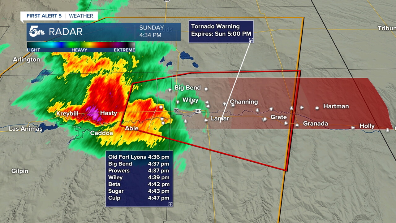 5-2tornadowarning.jpg