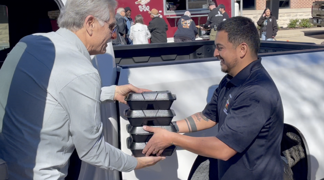 Neighbors come together to honor fallen police sergeant Mark Butler with barbecue fundraiser