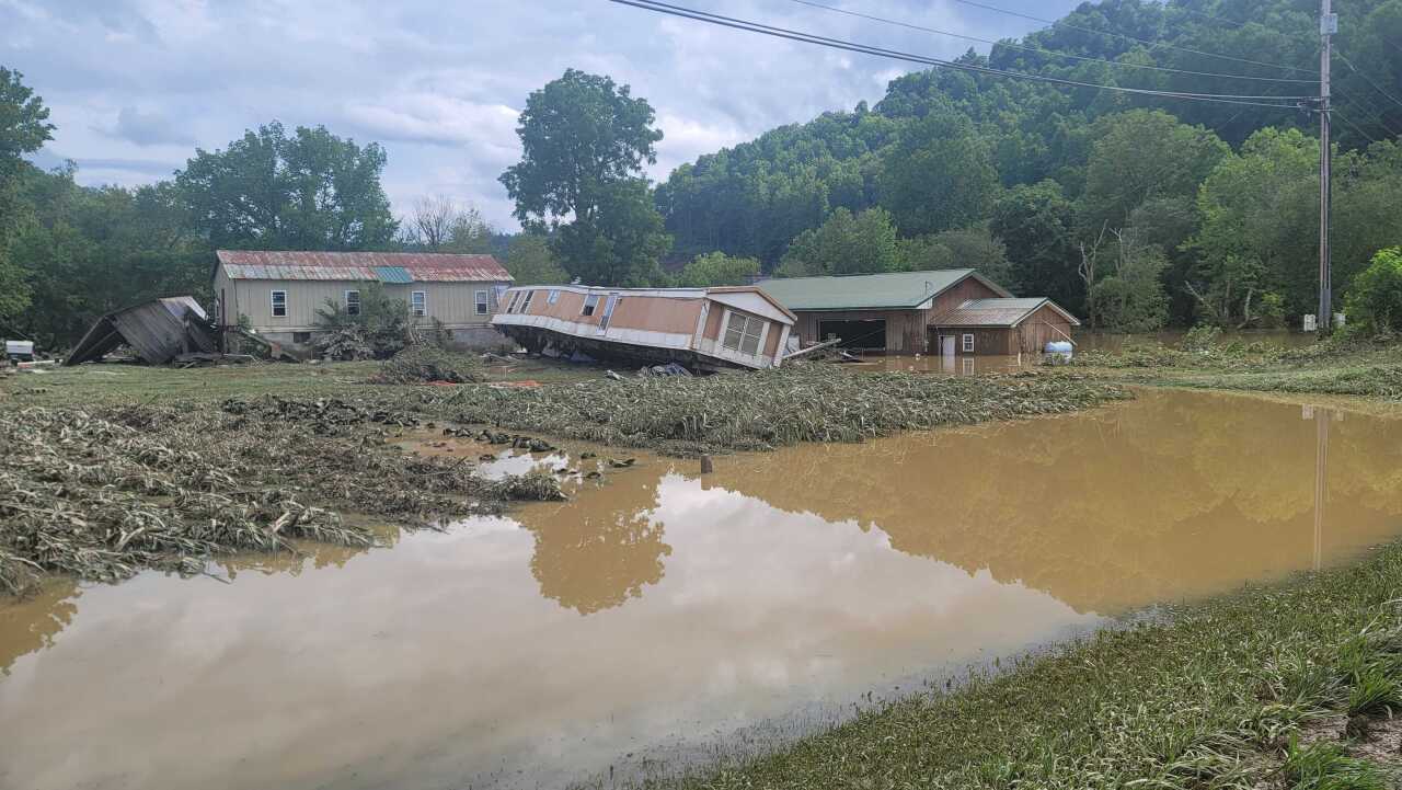 BREATHITT HOUSES.jpg