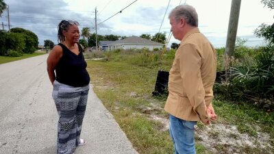 Rosalee McCurdy speaks to WPTV investigative reporter Dave Bohman about getting her land back after it was stolen from her.