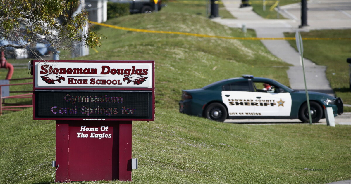 Fla. Deputy's legal team says he didn't have obligation to stop school shooter - Vimarsana News
