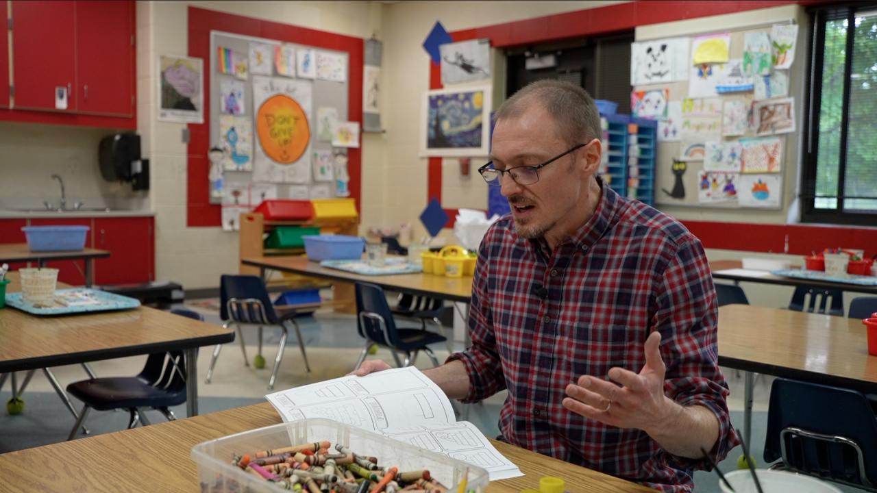 Bob Jaruzel speaking about the impacts his book has made after weeks of publishing