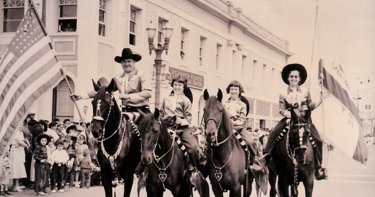 Photos: See what the Elks Parade looked like in the 1950s - Vimarsana News