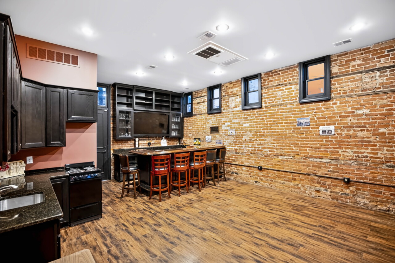 Hudson-Evans House 79 Alfred - 25.jpg