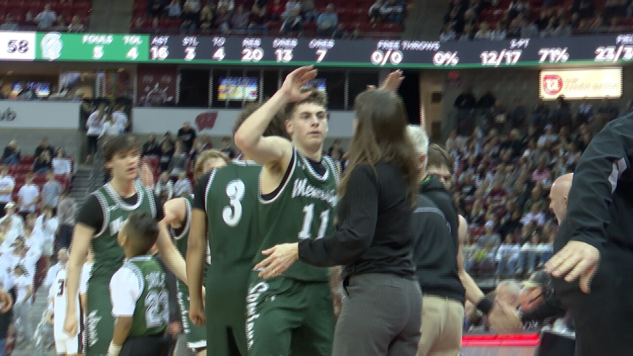 Madison Memorial ends De Pere's season in Division 1 state semifinal