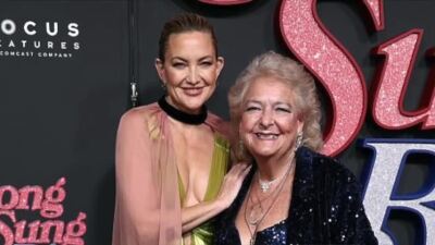 Kate Hudson and Claire Sardina