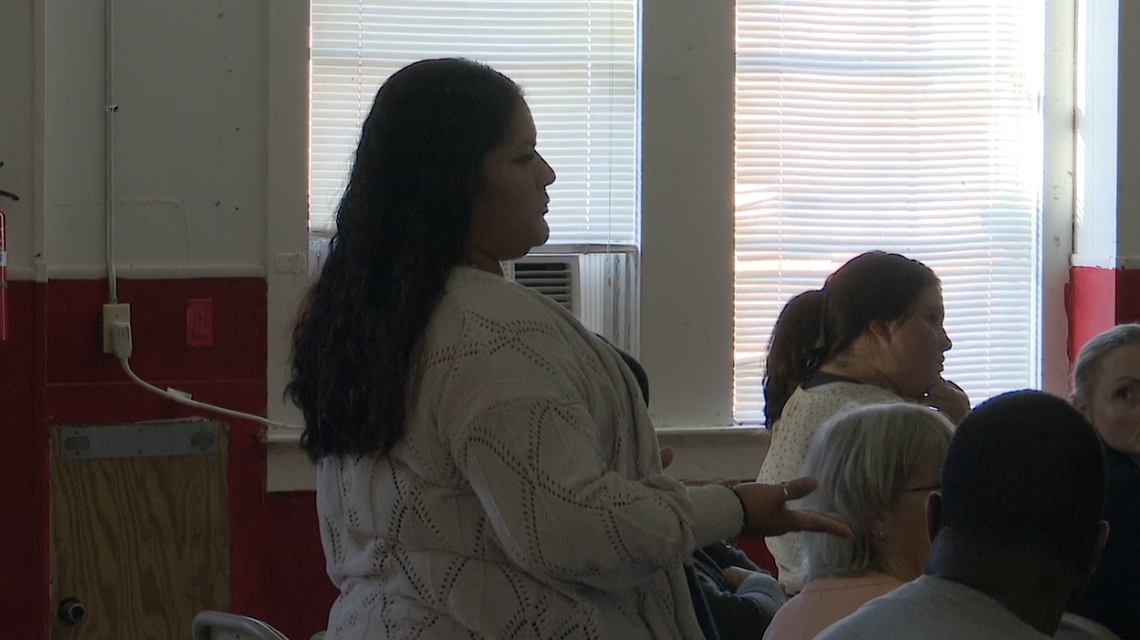 Calvert ISD considers returning to five-day school week amid concerns over student progress