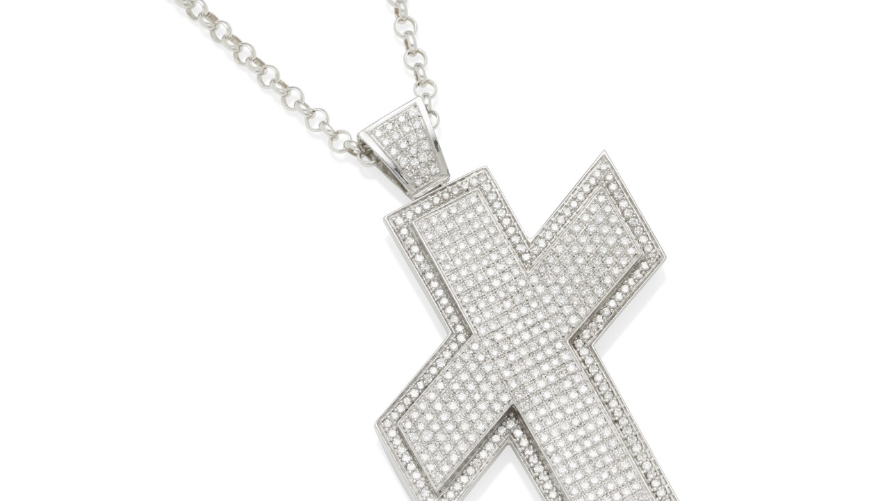 12. A DIAMOND CROSS PENDANT.jpg