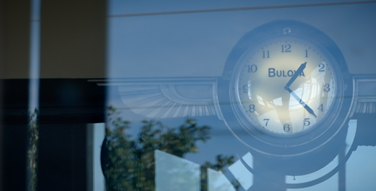 A smaller Bulova clock is now in the space once occupied by the original Gruel clock at the Lunken Airport Terminal.