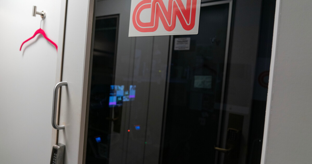 CNN left off Air Force One for Trump's upcoming trip, White House signals ...