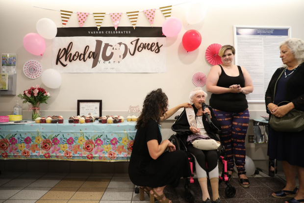 WWII Army Veteran Rhoda Jones, flanked by her granddaughters, celebrated her 100th
birthday at the North Las Vegas Medical Center.