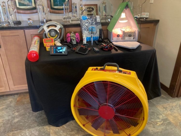 'Shows us where all your leaks are in your house': Experts recommend an energy audit to help find ways to save money on heating bills