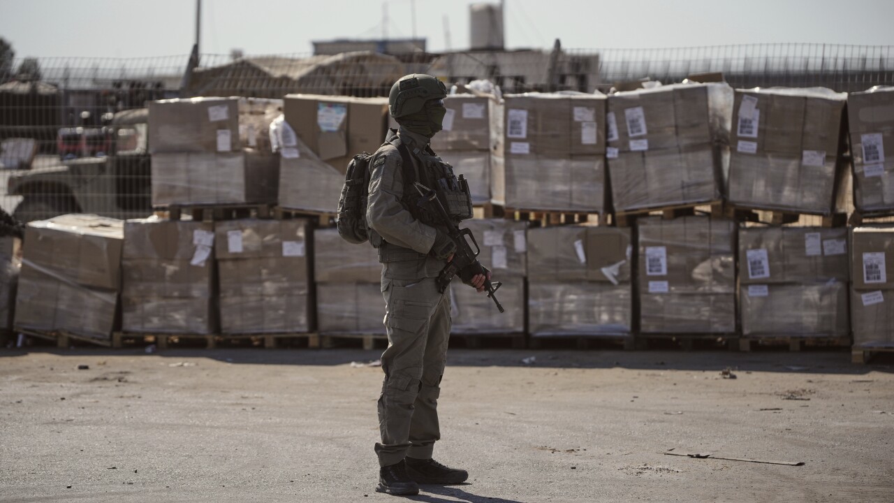 Mideast Wars Aid Access-Explainer