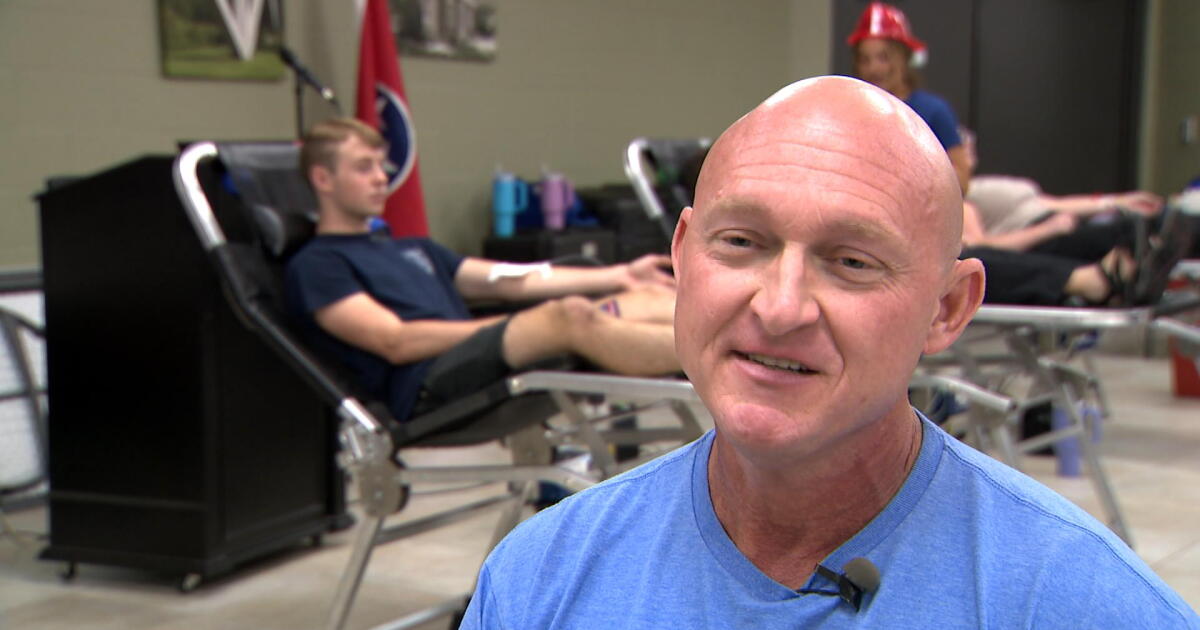 Battle of the Badges blood drive held in honor of paramedic living with cancer