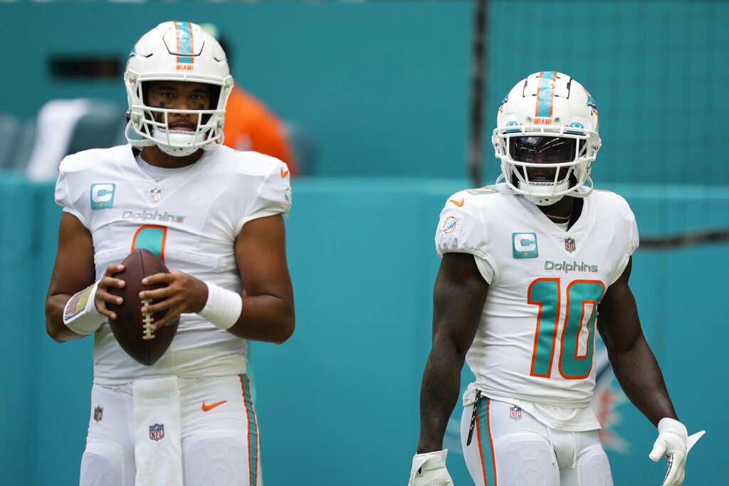 Miami Dolphins QB Tua Tagovailoa and receiver Tyreek Hill, Sept. 11, 2022