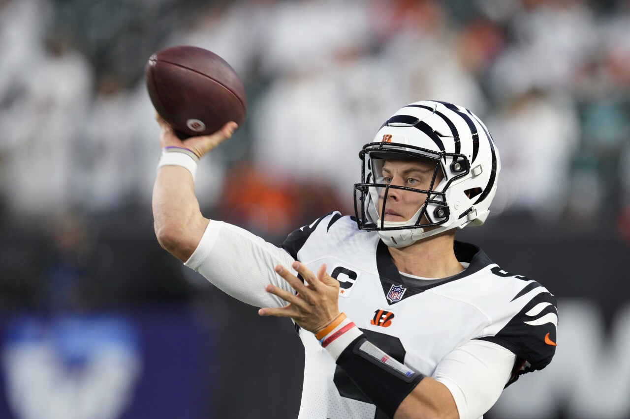Bengals football Joe Burrow white out