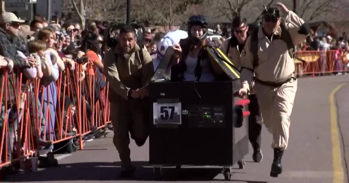 Coffi Racing The Coffin Races return to Manitou