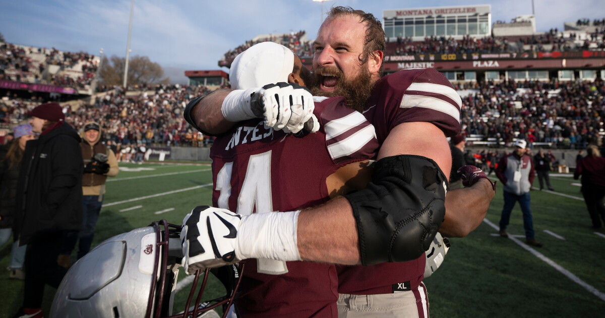 Montana LT Chris Walker intimidates foes, doesn't take run with Griz for granted - Vimarsana News