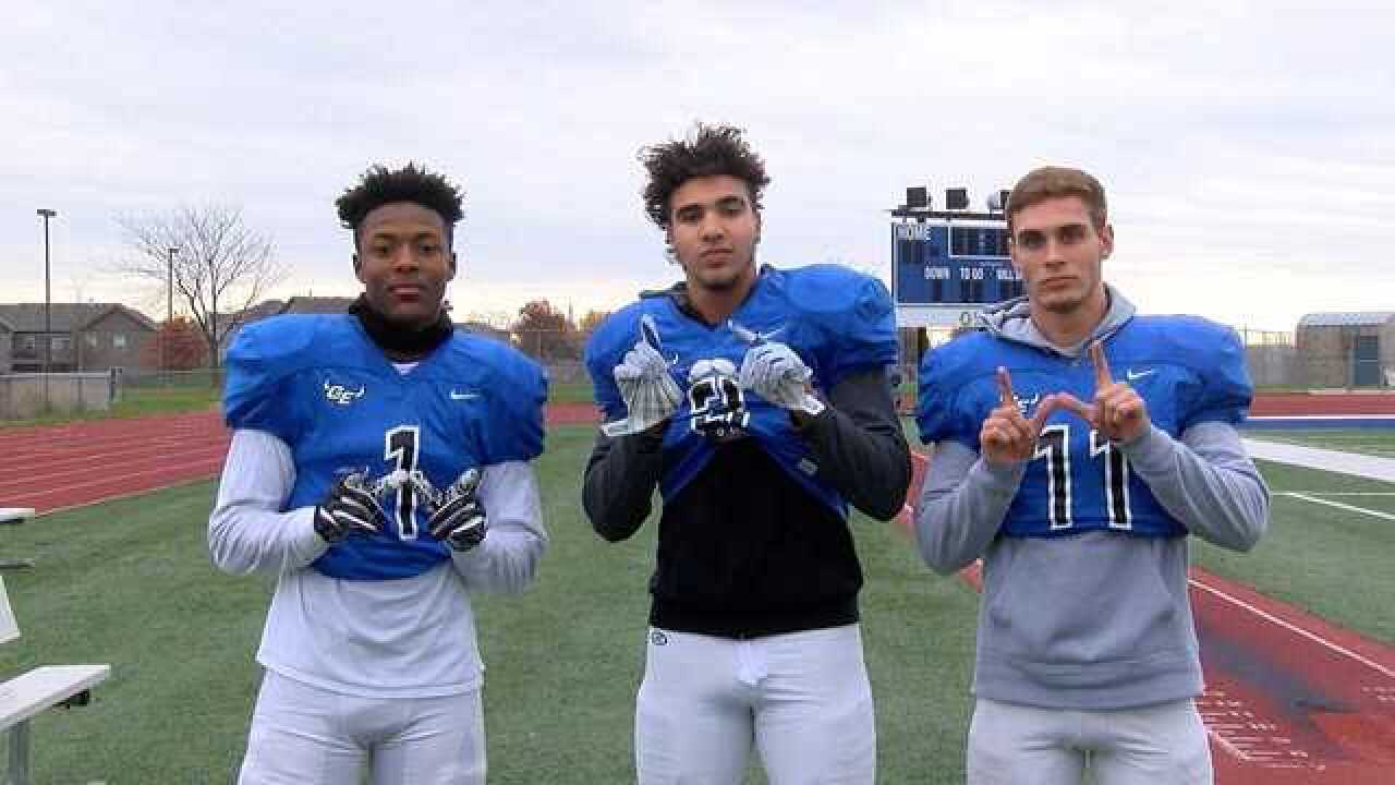 Gardner Edgerton Football S Three Headed Monster Earns Hy Vee Honors