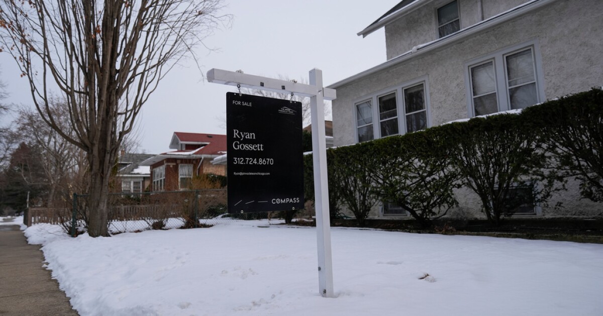 US homes sales rose in February as homebuyers seized on easing mortgage rates