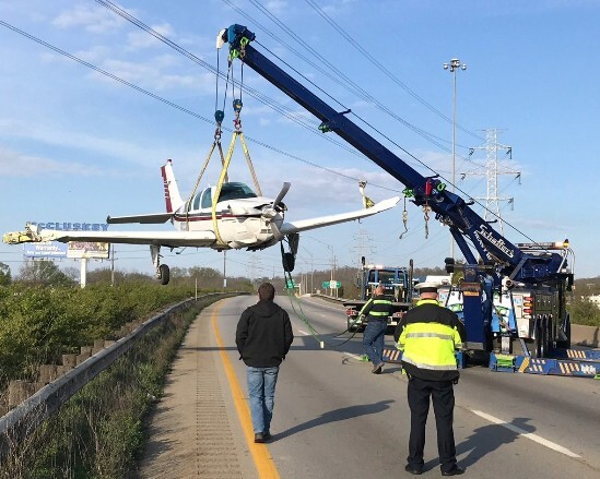 Plane crash-lands on I-75.jpg