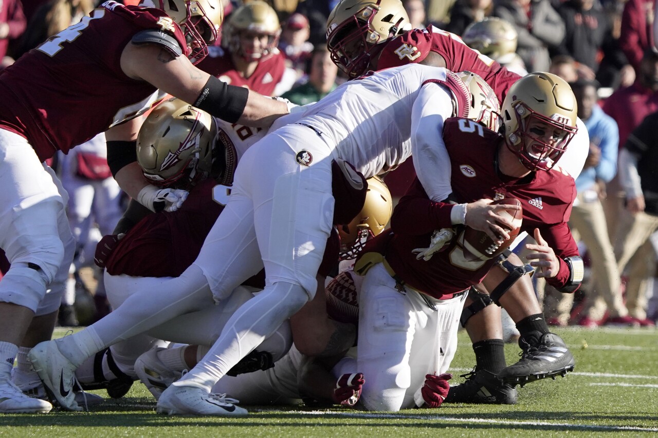 Florida State Seminoles defensive end Jermaine Johnson sacks Boston College Eagles QB Phil Jurkovec in 2021