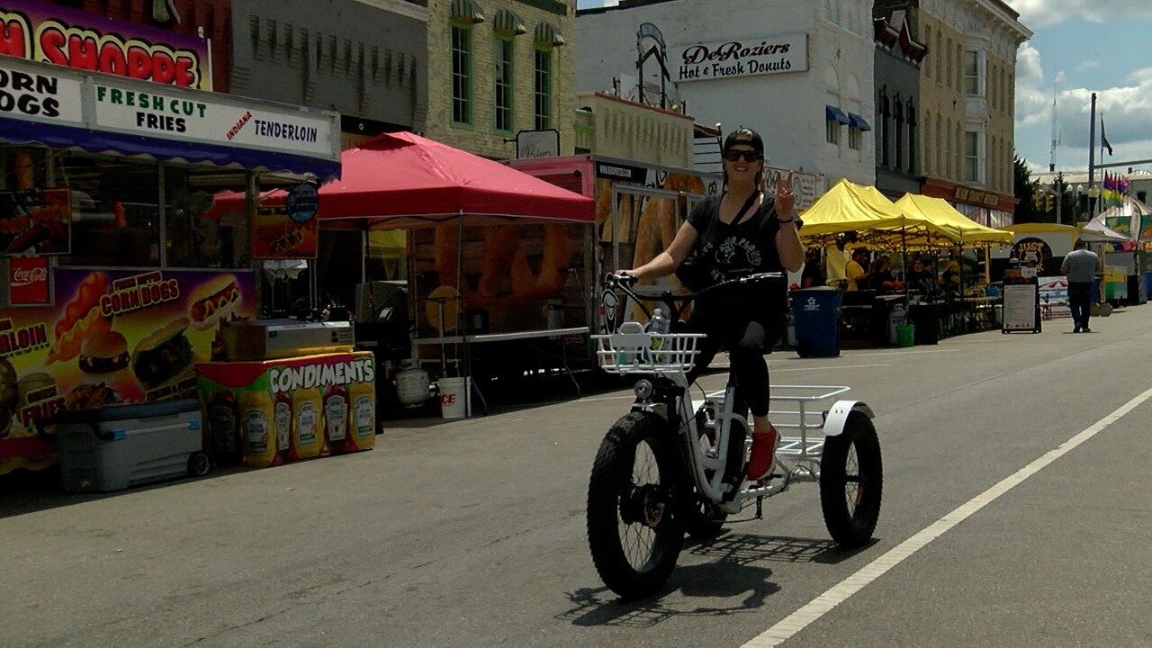 peru circus city 4.jpg