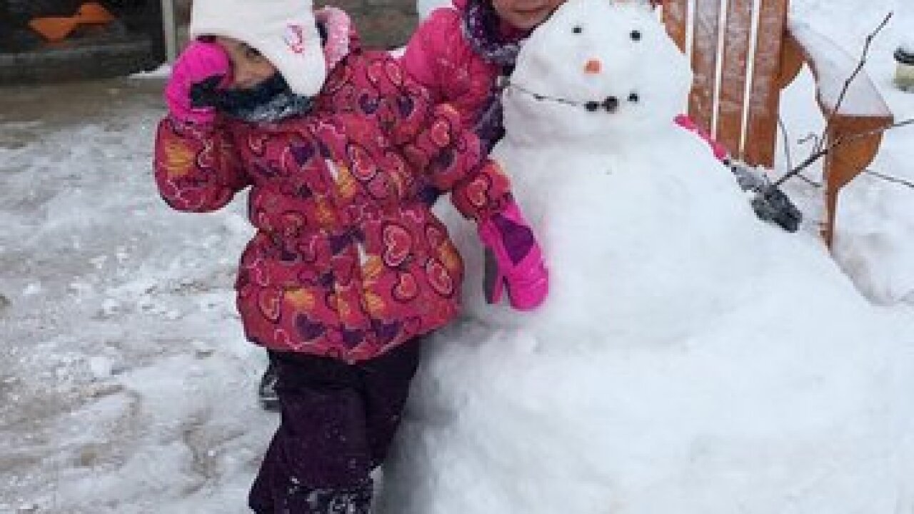 PHOTOS: First snow of 2015 arrives in metro KC