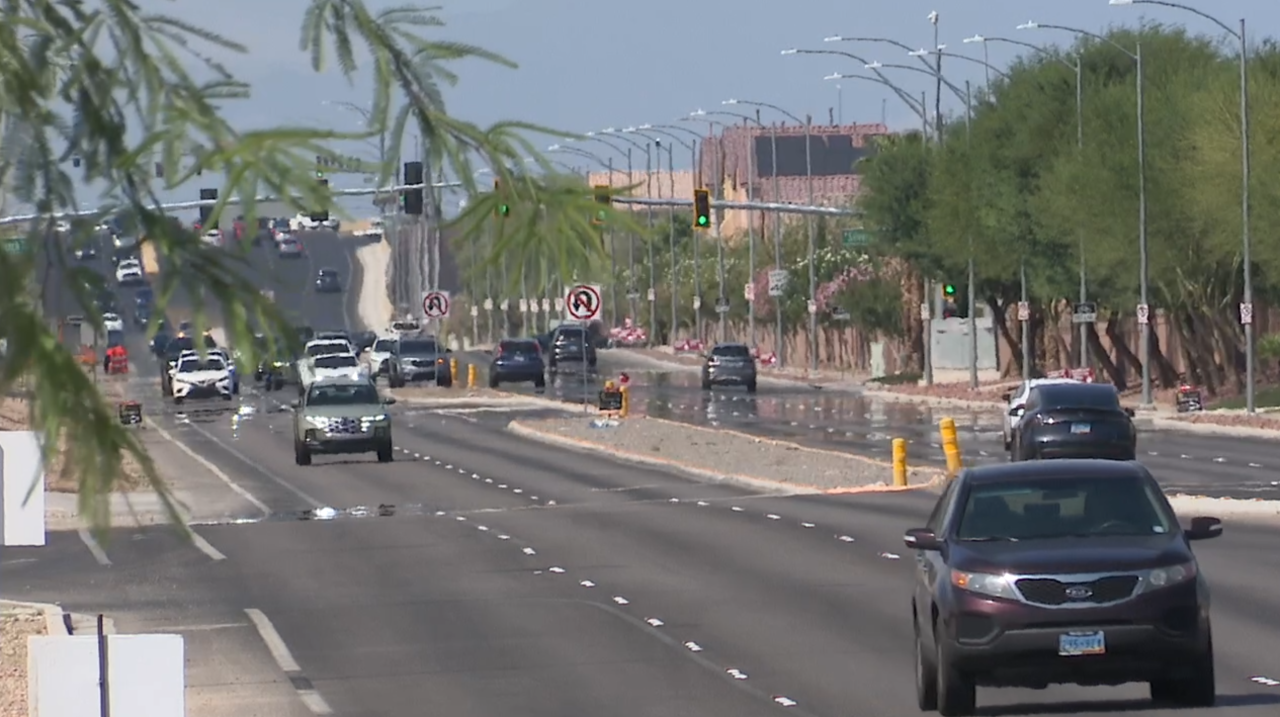 New traffic signals indicate southwest Las Vegas valley's speedy development