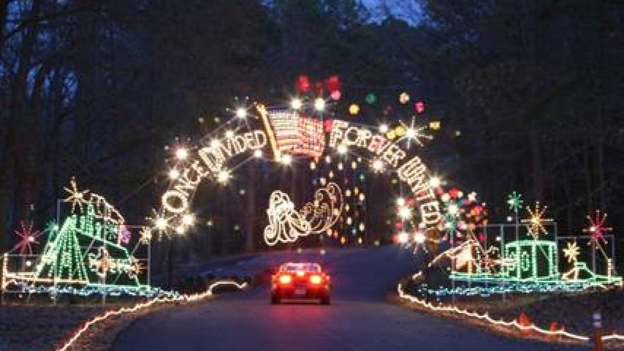 Celebration In Lights Drive Through Show Opens Thanksgiving Day