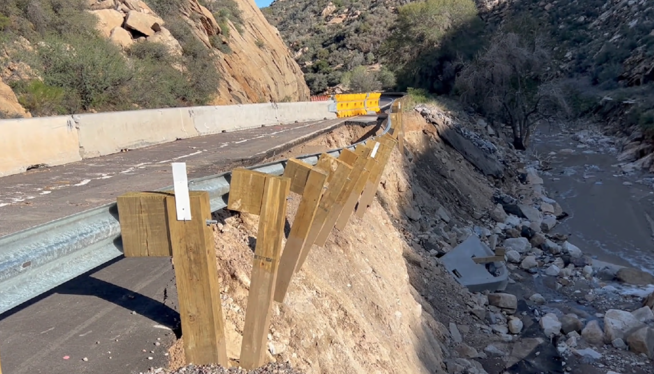 US 60 damage near Globe